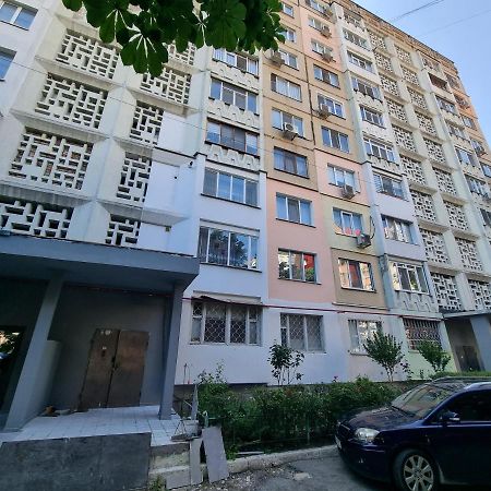 Negruzzi Bd, One Bedroom Apartment Кишинев Екстериор снимка