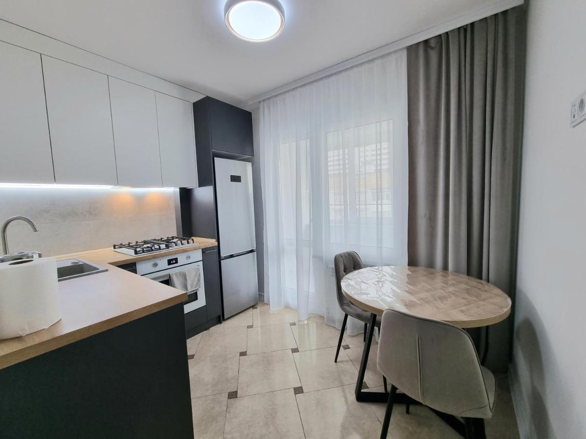Negruzzi Bd, One Bedroom Apartment Кишинев Екстериор снимка